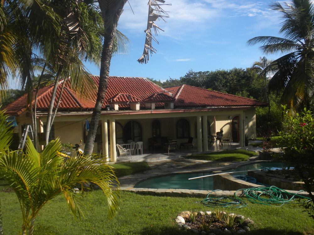 B&B Pavillion Sosúa Exterior foto